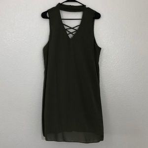 BCX Sleeveless Shift Dress